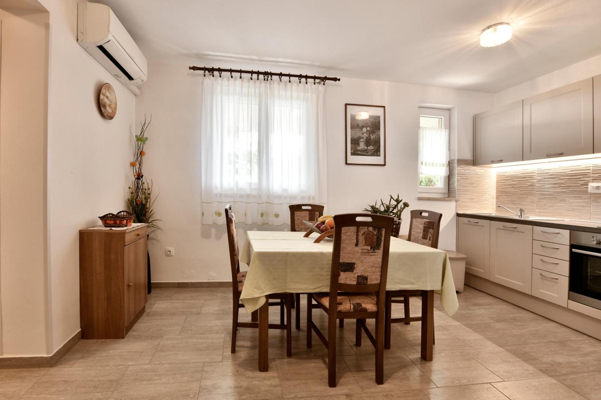 Apartment Slavica Vrvari 포레치 객실 사진